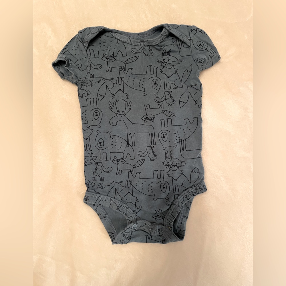 Set of 3 onesies